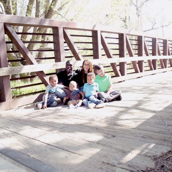 Meet your Posher, Amy - Picture 2 of 16